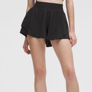 Shake It Out High-Rise Running Short 2.5” | Lululemon | Large | Black